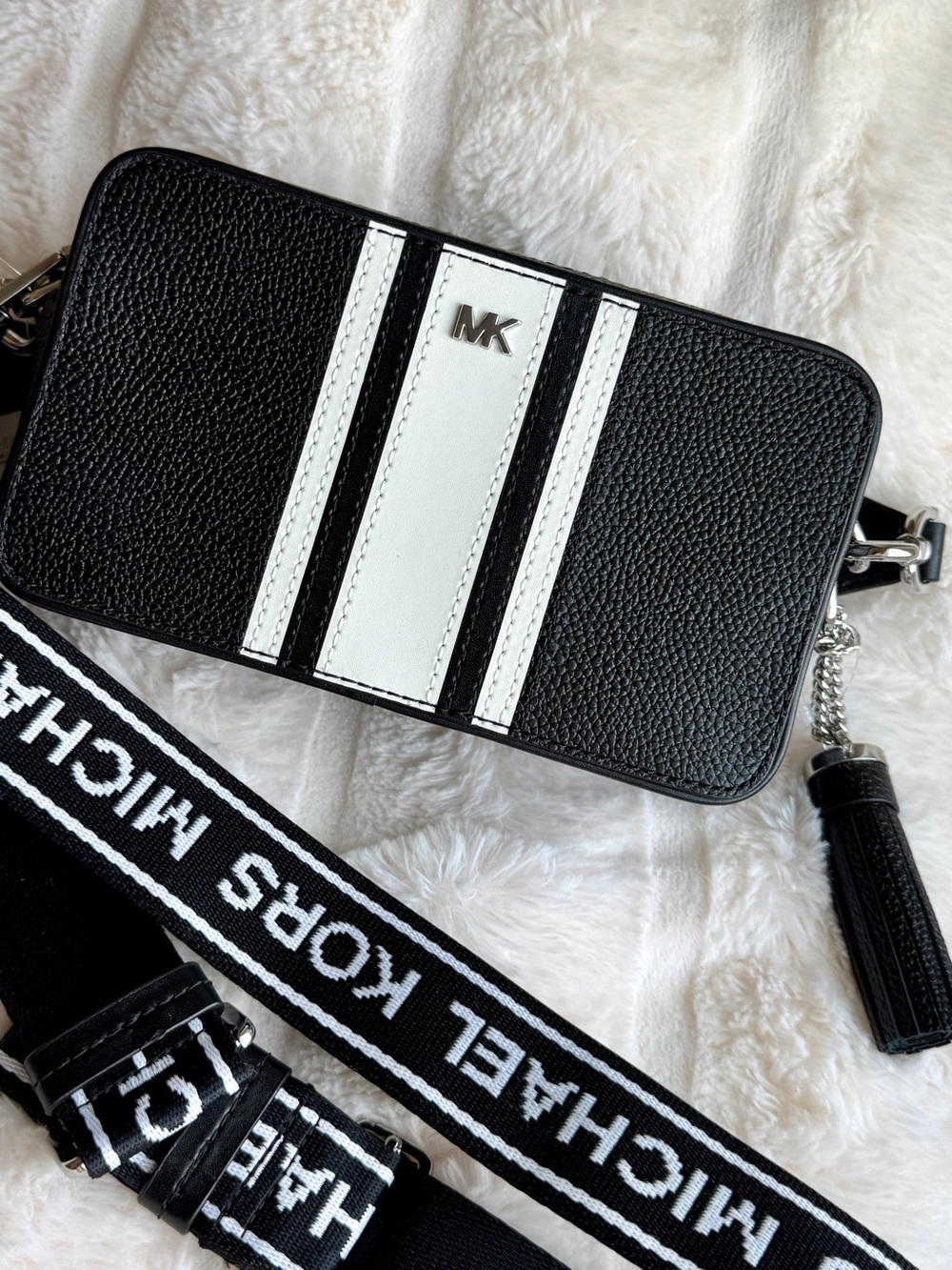 Michael Kors NWT Pebbled Leather Sport Stripe Camera Crossbody Bag Black White